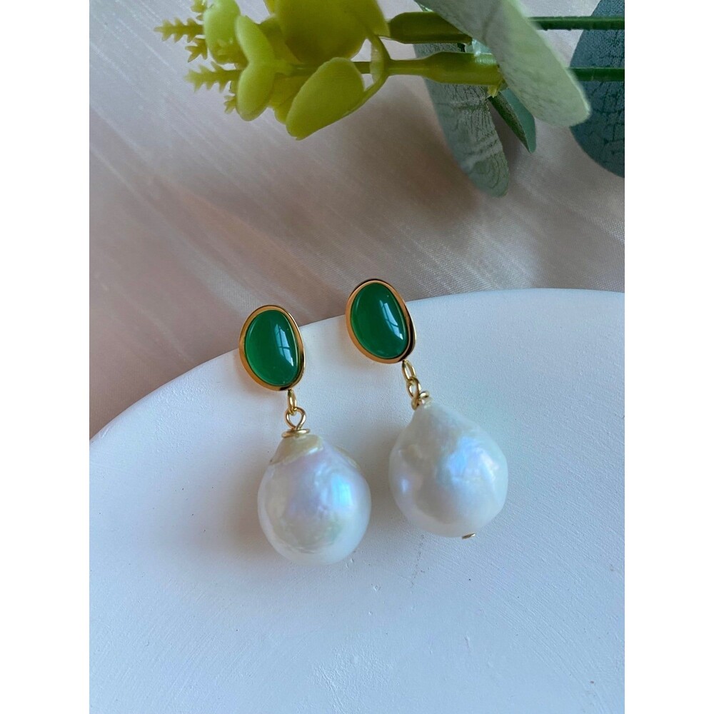 Fresh water pearl earrings/ Huge baroque tear drop pearls/ Stud earrings with gr